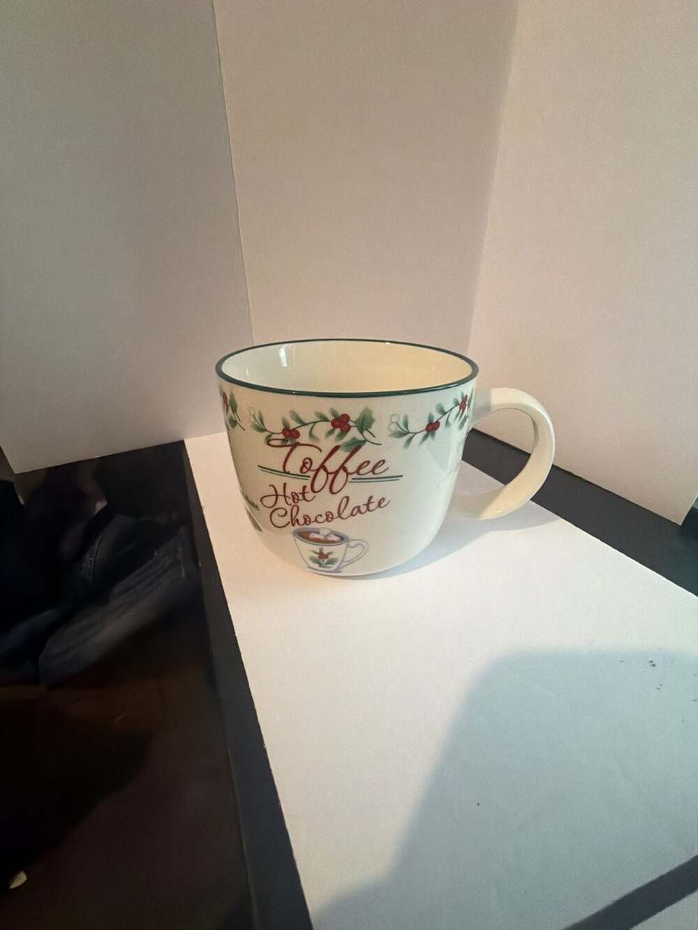 Pfaltzgraff Winterberry Toffee Hot Chocolate Recipe Mug